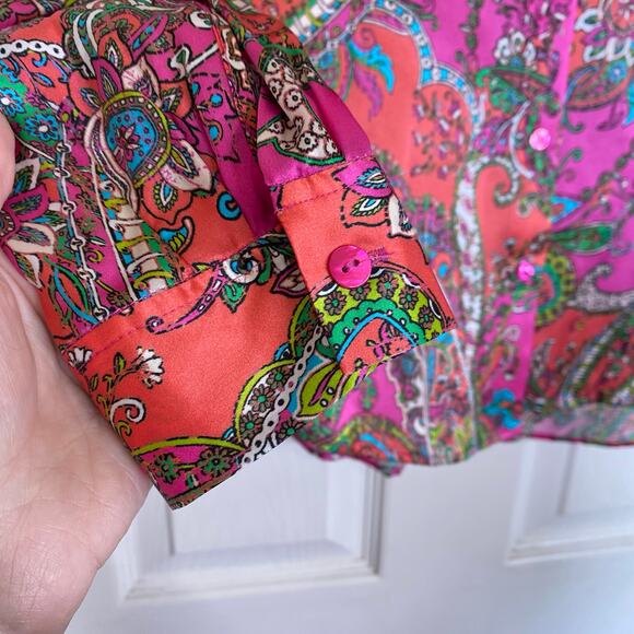 L'AGENCE Tyler Paisley Print Silk Shirt Rhodamine Bright Pop Size XS Pink - Picture 7 of 7